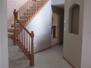 914 W Cermak Rd, Braidwood, IL 60408