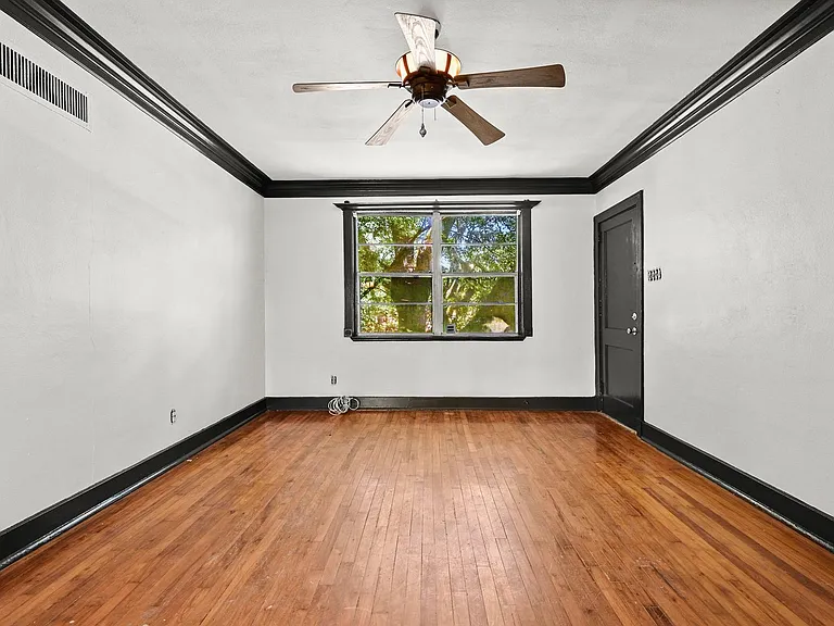 608 Carol Marie Dr — Photo 10