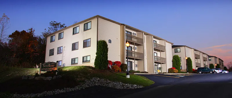Newbury Apartment Homes — Photo 3