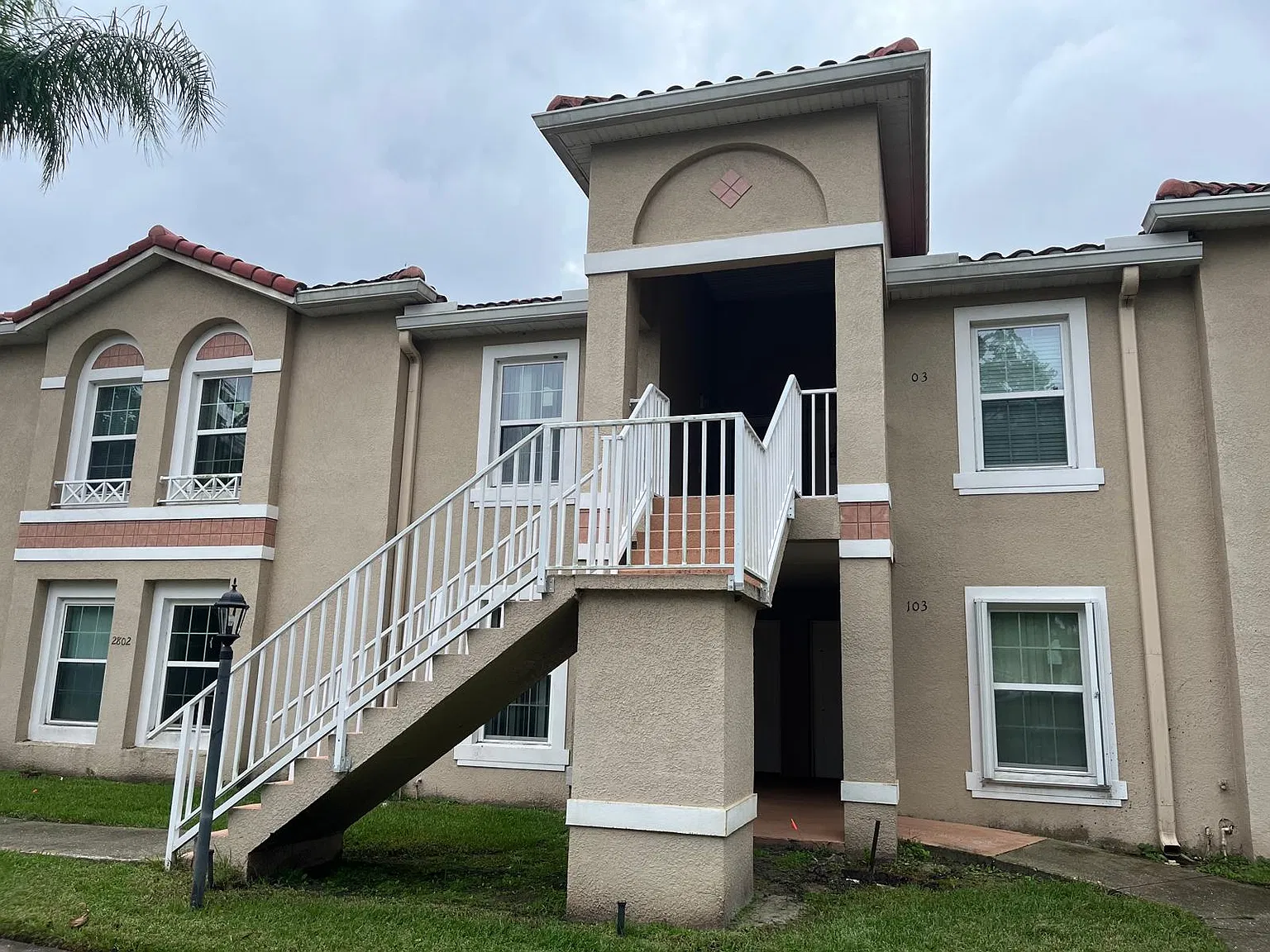 3 bed, 1136 sqft, $1,750 — Photo 2