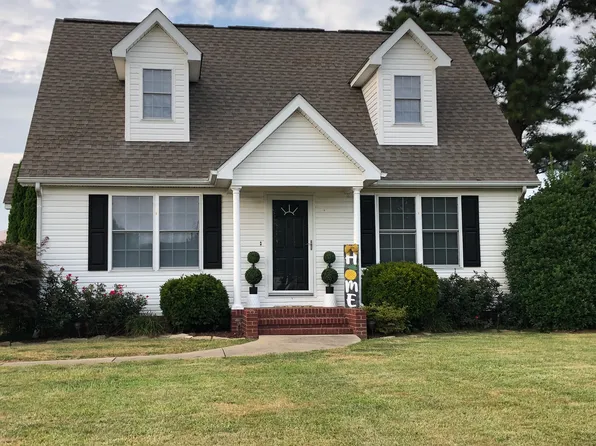 230 Heather Ln, Benton, KY 42025