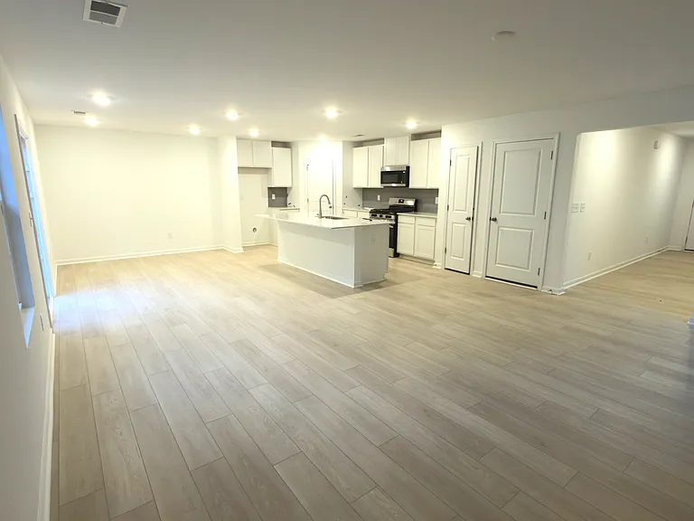 6 Latrell Ln — Photo 12