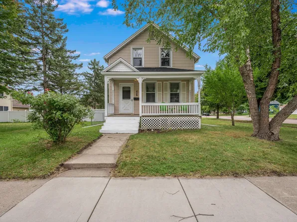 428 W Broadway Ave, Saint Peter, MN 56082