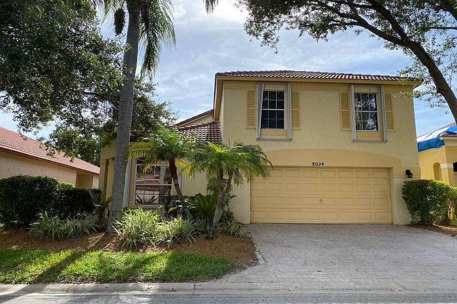 8024 Via Hacienda, Riviera Beach, FL 33418 Zillow