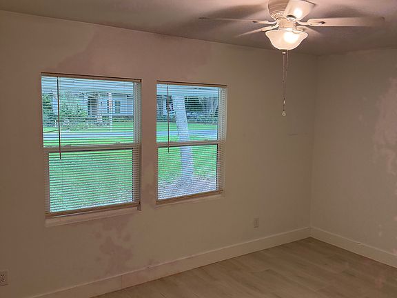 5th image of 1688 Philips Manor Rd #A