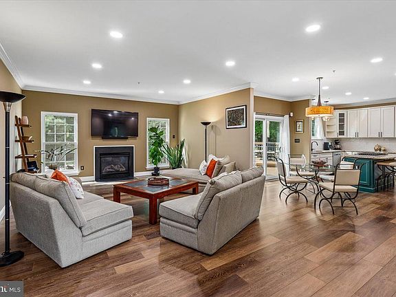 4th image of 15103 Dalby Ct