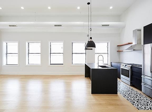 2nd image of 3433 W Fullerton Ave #2