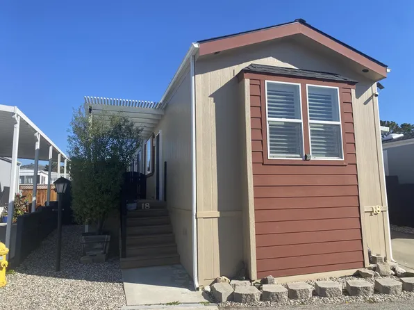 18 Pelican Cir #18, Half Moon Bay, CA 94019