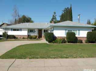 907 Lake Home Dr, Lodi, CA 95242
