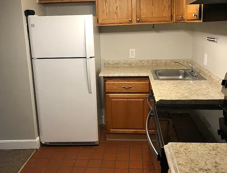 2510 Cliffbourne Pl NW #10 — Photo 7