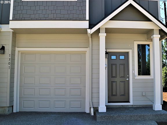 2nd image of 1301 NE 82nd Dr