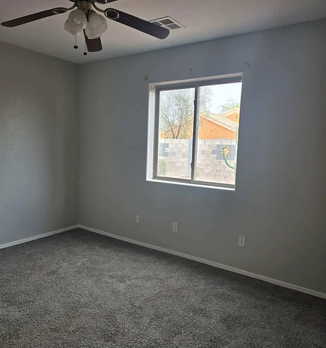 3 bed, 1321 sqft, $1,650 — Photo 1