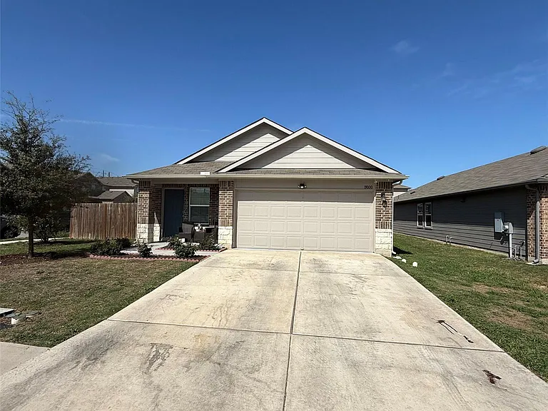 19000 Romano Dr — Photo 9