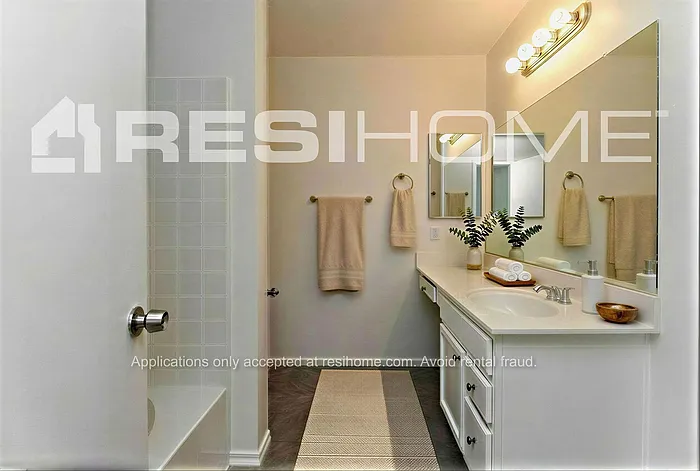 10837 E Carol Ave — Photo 11