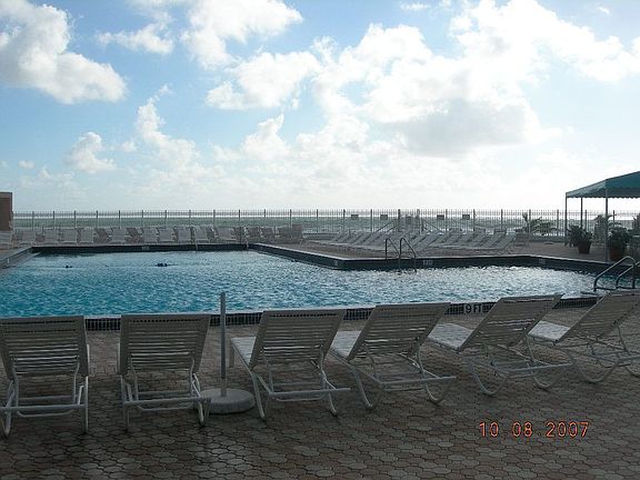 Pool overlooking the beach!