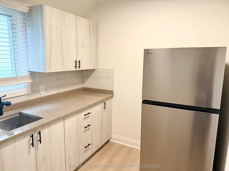 4674 Zimmerman Ave #3 — Photo 7