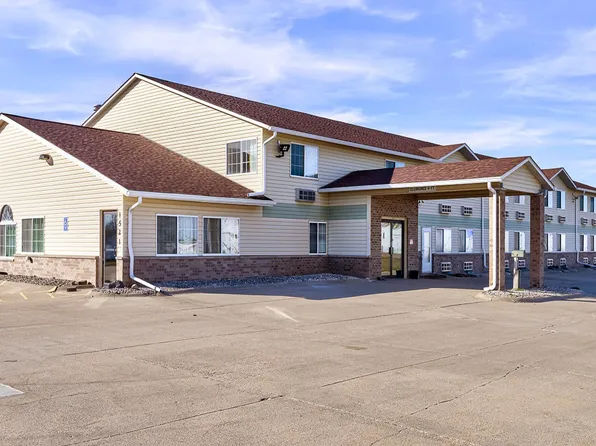 1521 S G Ave, Nevada, IA 50201