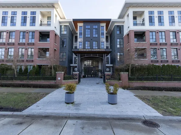 15138 34th Ave #116, Surrey, BC V3Z 0Y5