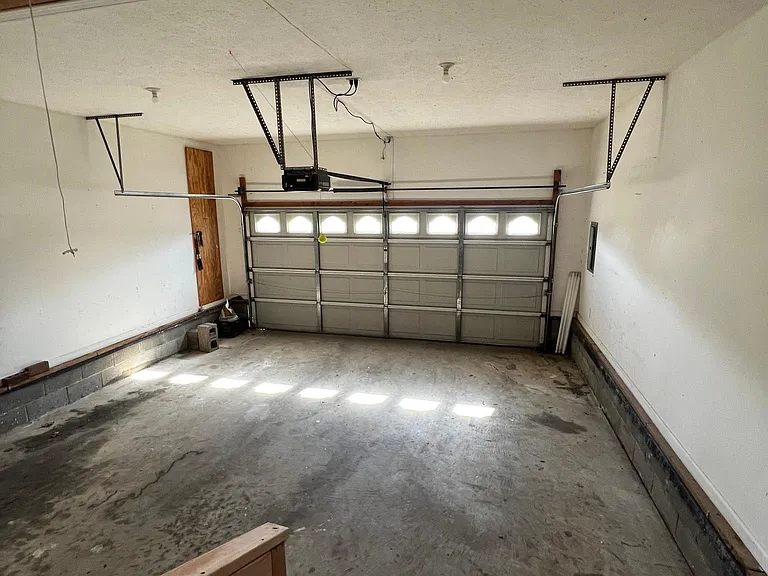 508 Wilma Ct — Photo 12