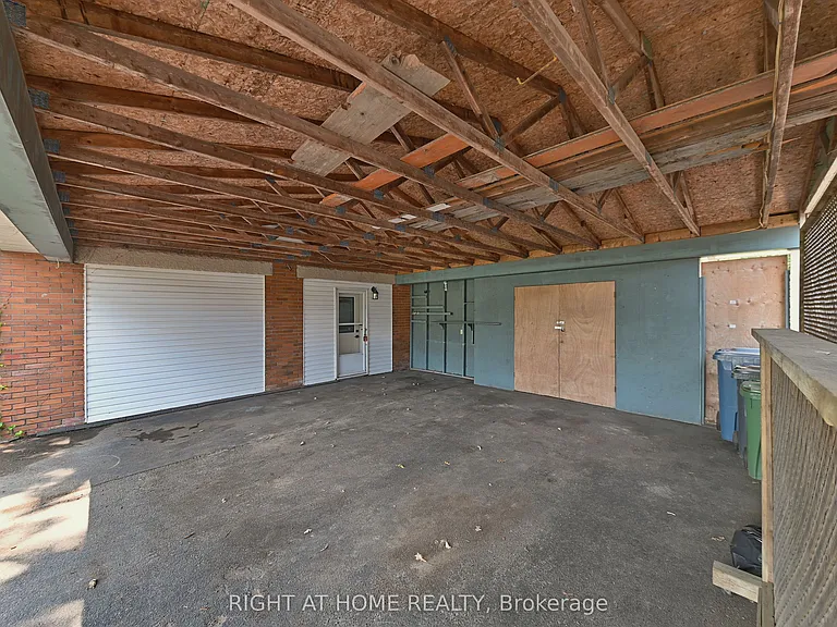 210 Speedvale Ave E #2 — Photo 3