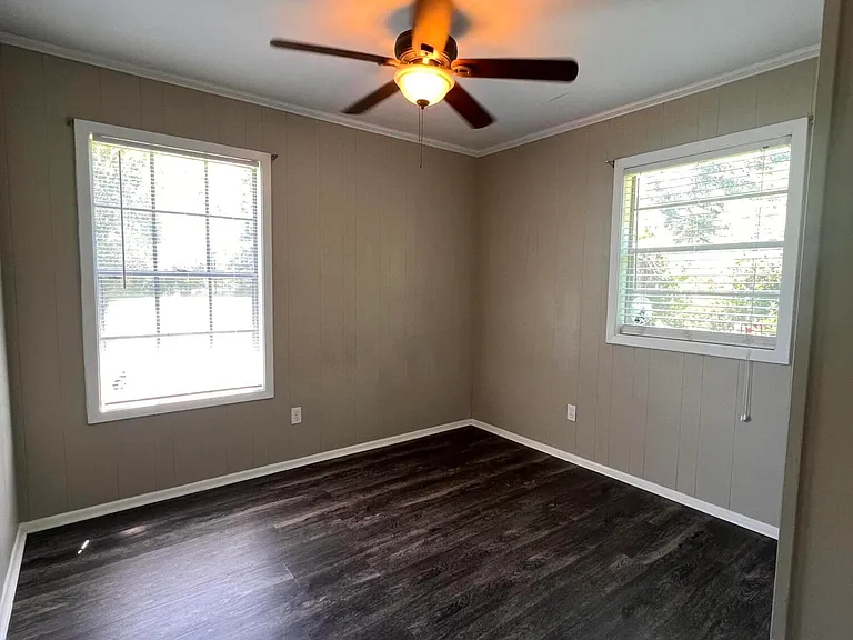 416 Pecan Blvd — Photo 15