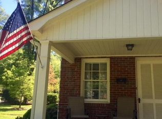 2002 Queens Rd W, Charlotte, NC 28207