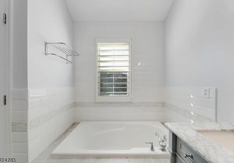 13 Knox Ct — Photo 12