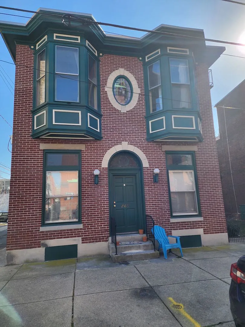 265 Boas Street — Photo 1