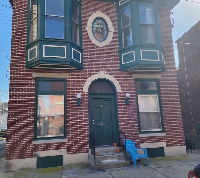 1st image of 265 Boas St APT 6