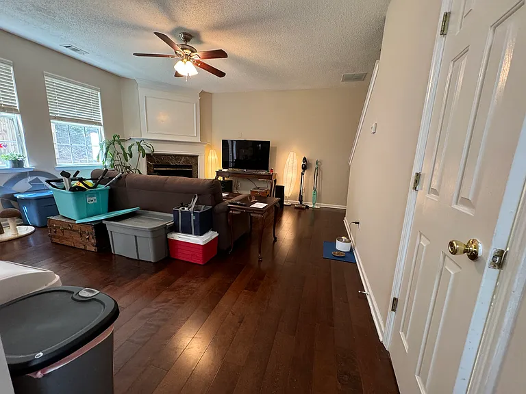 431 Windstone Trl — Photo 11