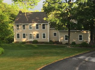 217 Cotton Hill Rd, New Hartford, CT 06057