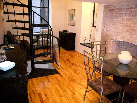 Sold by Deborah Bee RE | media 11