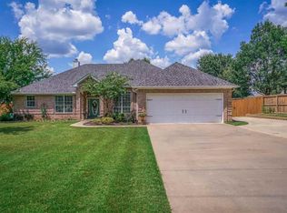 1515 Whatley Rd, White Oak, TX 75693