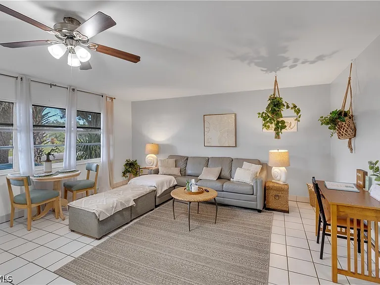 5226 Coronado Pkwy #B — Photo 7