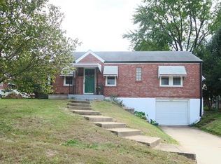 652 Ellwine Dr, Saint Louis, MO