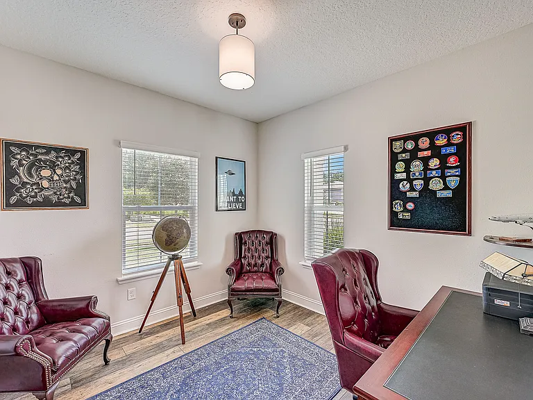 155 Chandler Dr — Photo 15