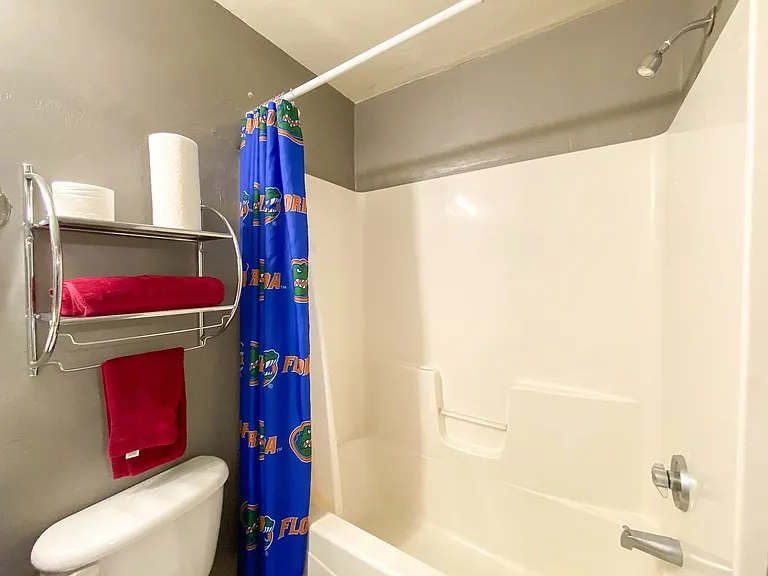 2927 SW 35th Pl #114 — Photo 13
