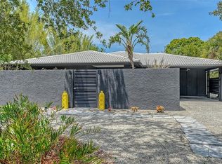 4857 Stevens Dr, Sarasota, FL 34234