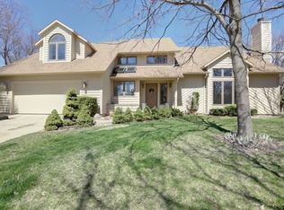 4008 Golf Creek Dr, Champaign, IL