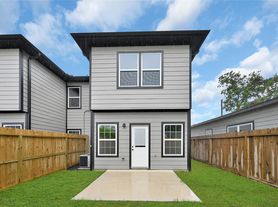 7415 Hezekiah Ln, Houston, TX