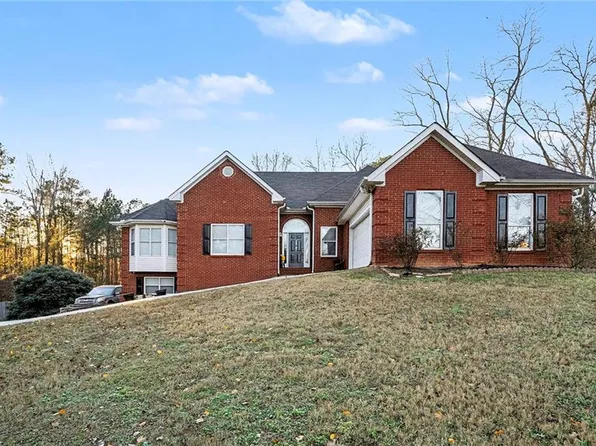 28 Womack Rd, Covington, GA 30016