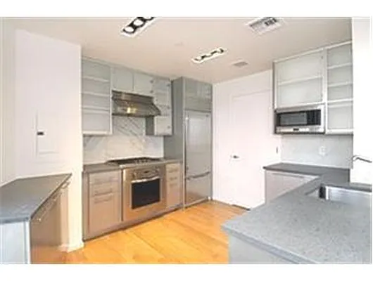 Rented by Douglas Elliman | media 24