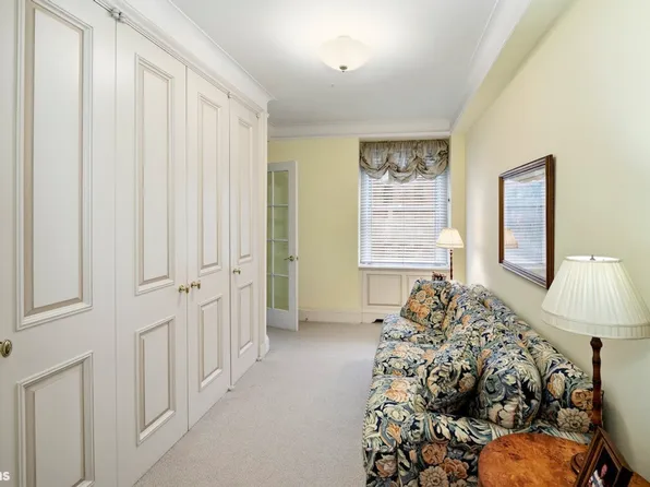 447 East 57th Street image 19 of 19