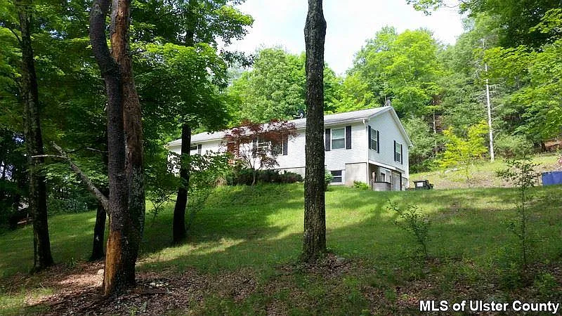 358 Whitfield Rd photo 1