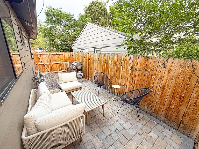163 S Osceola St #163 — Photo 2