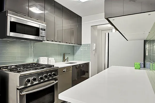 Sold by Compass | media 3