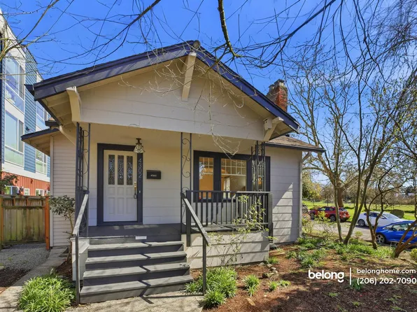 4302 Woodlawn Ave N, Seattle, WA 98103