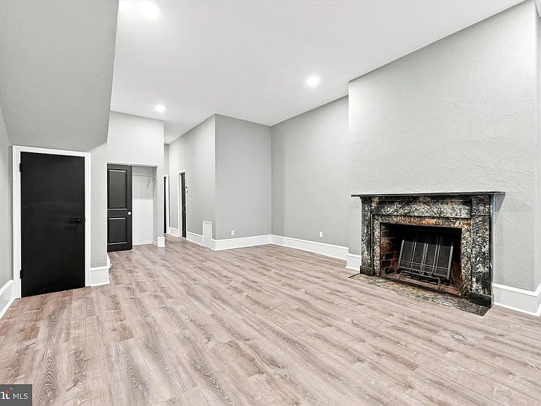 520 Spruce St #1 — Photo 7