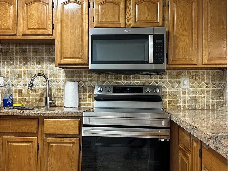2780 W 76th St #203 — Photo 3