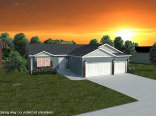 6590 Deer Creek Pkwy S, Fargo, ND 58104